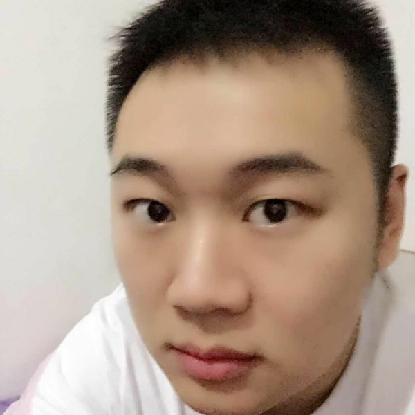 舒心和逐风的照片