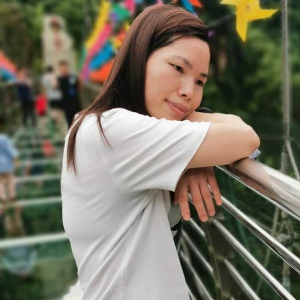 溶溶的照片