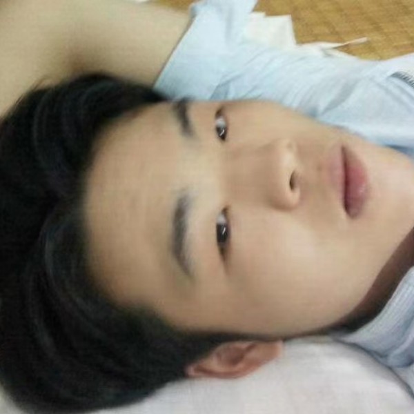 南城小帅哥的照片