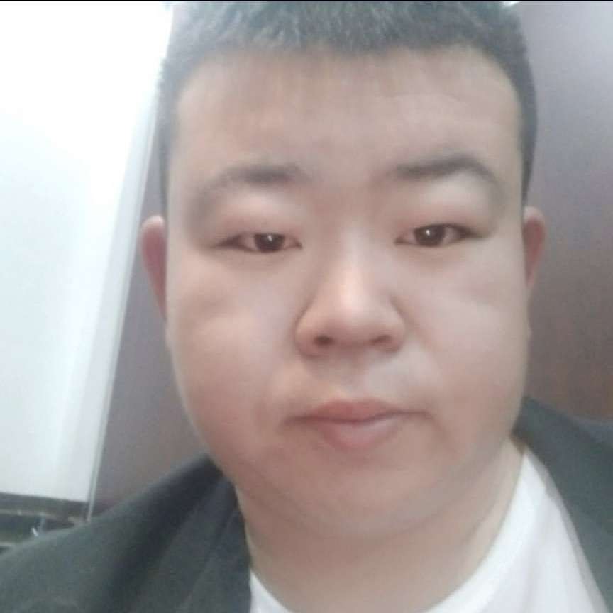 缥缈拿调皮的照片
