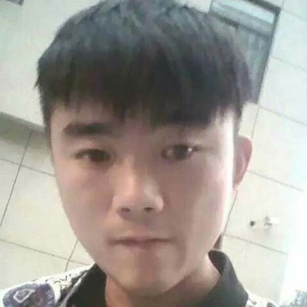 开朗小蝴蝶的照片
