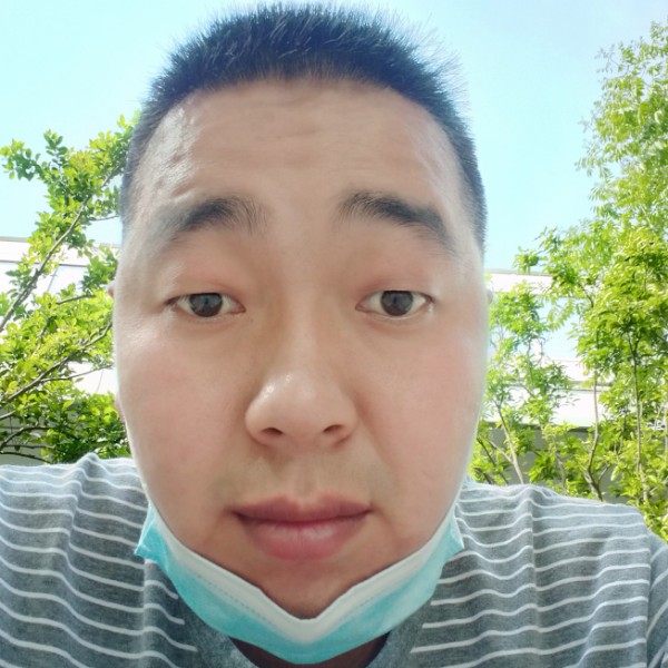 晨曦迷茫的照片