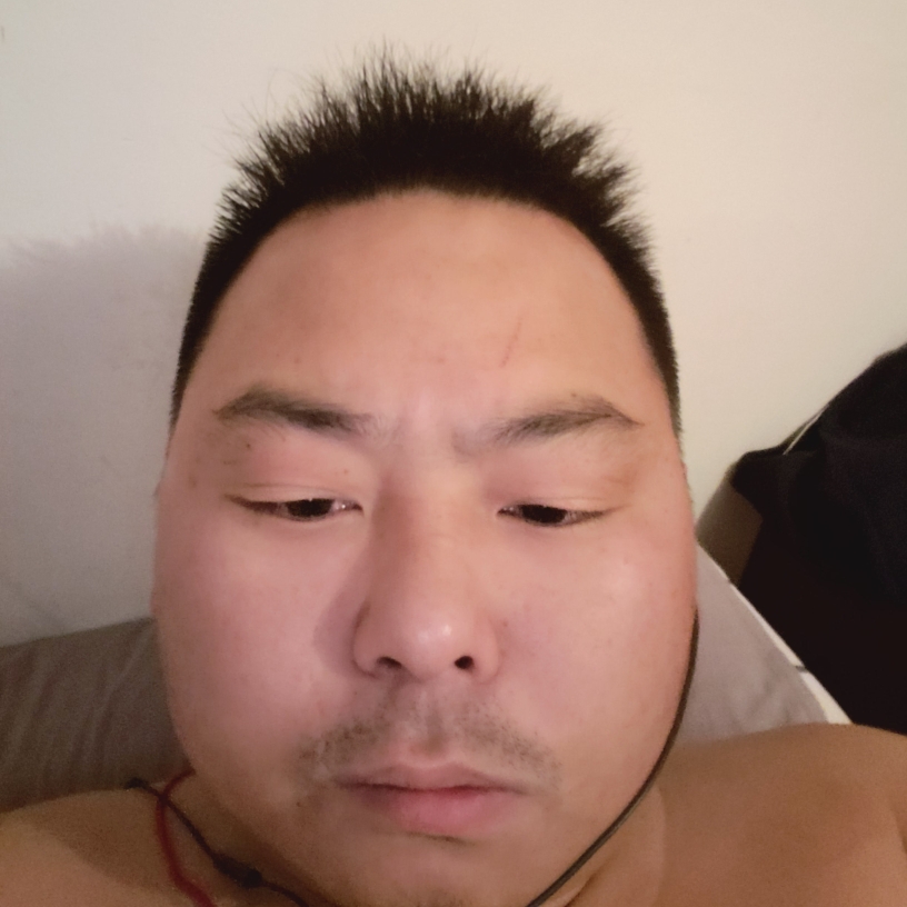 优美打胡萝卜的照片