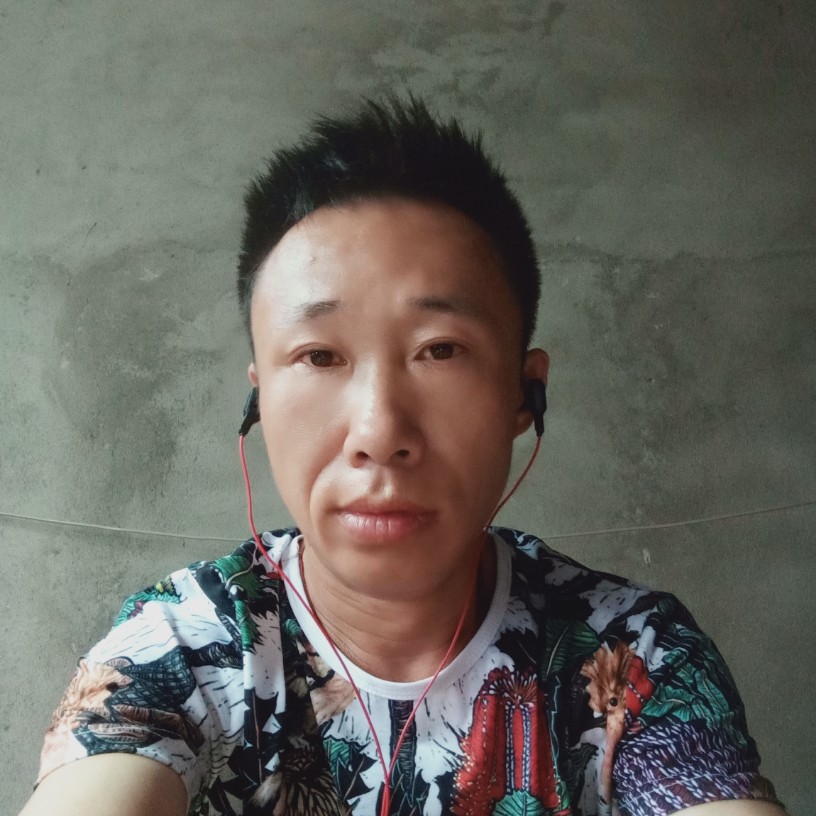 动兵的照片