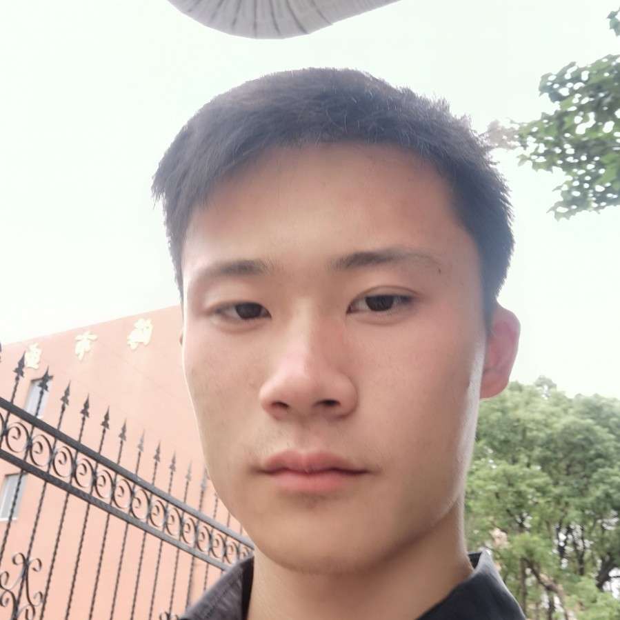 沉静扯冷月的照片