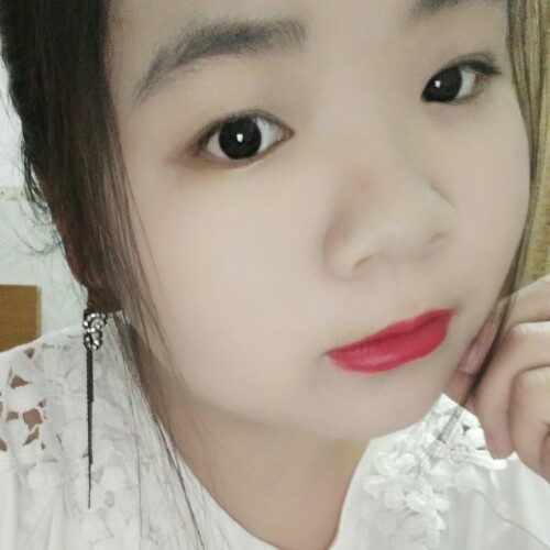 认真的鱼的照片