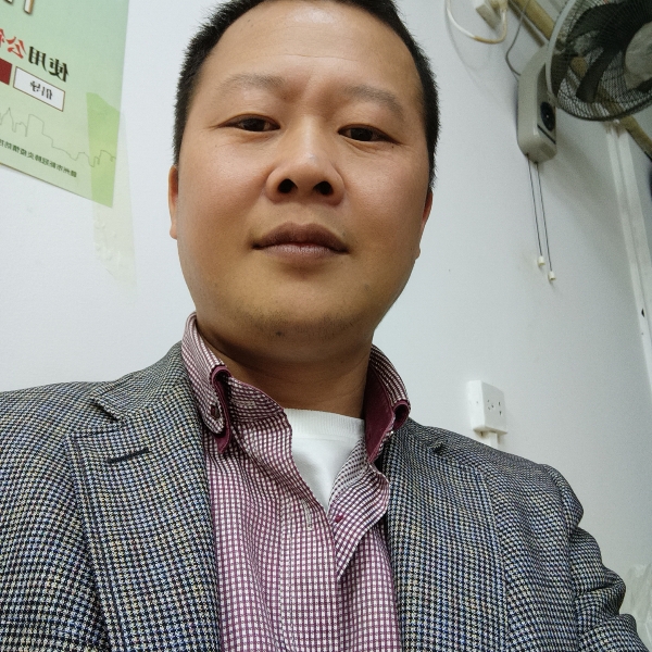 苹果改变月亮的照片