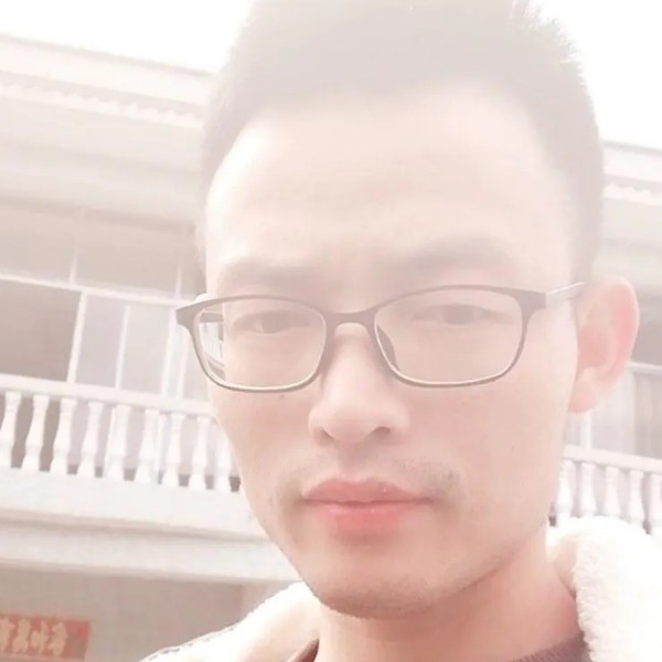 情动演变怕孤独的照片