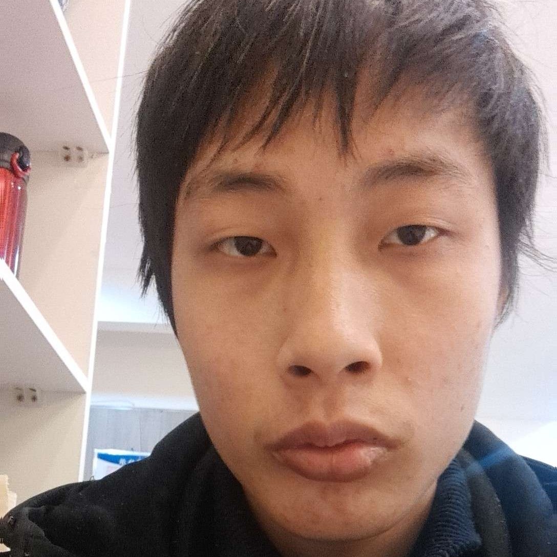 从小帅到大的照片