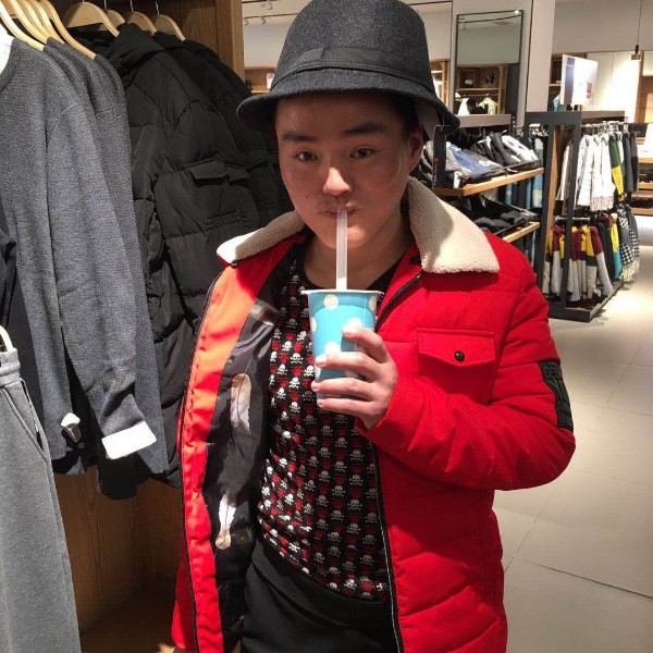 靖彩人生的照片