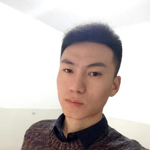 我是小猪快跑的照片