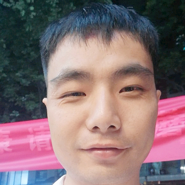 铃铛还纯真的照片