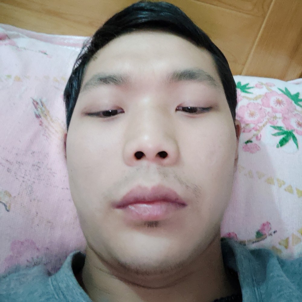 沉默的机器猫的照片