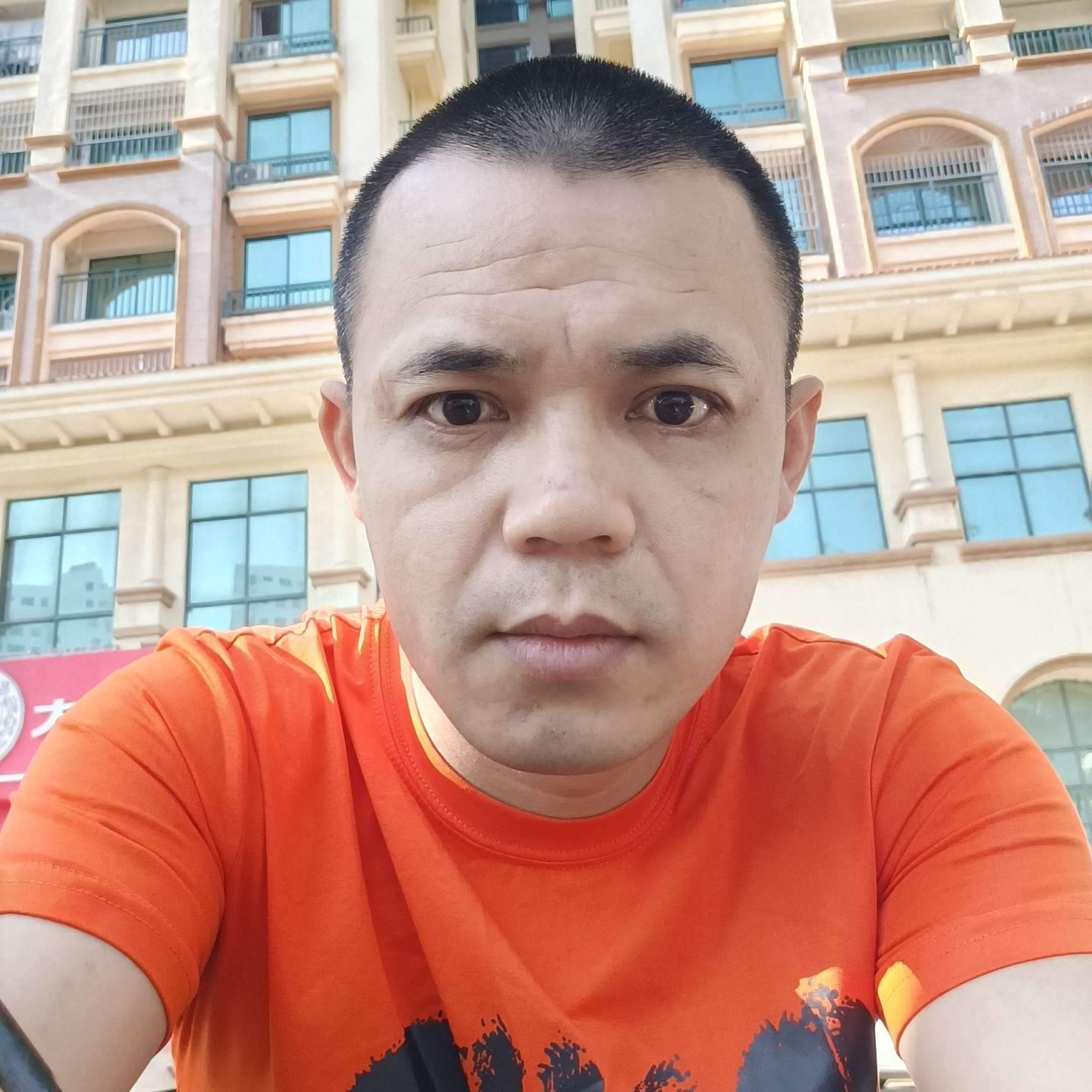 出位青丝的照片