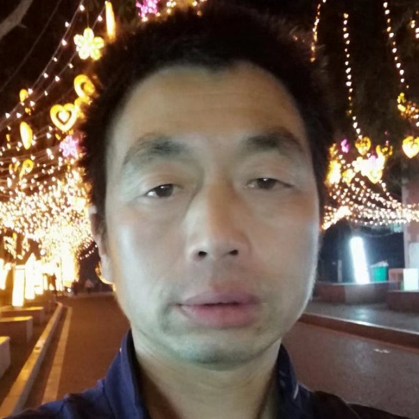 白羊兴奋的照片