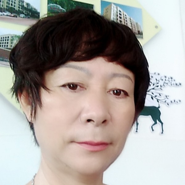 黑玫瑰的照片