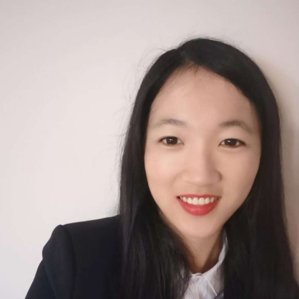 灵巧深拥浅陌的照片
