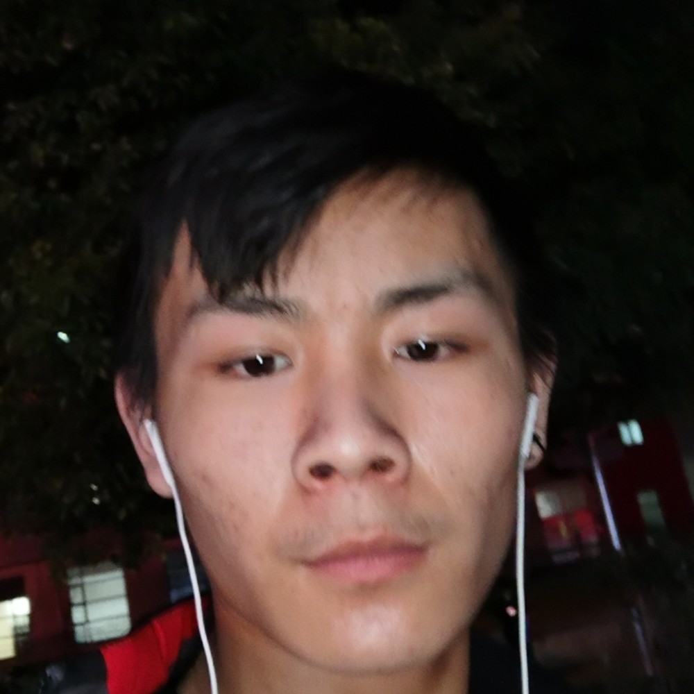 人滚床单的照片