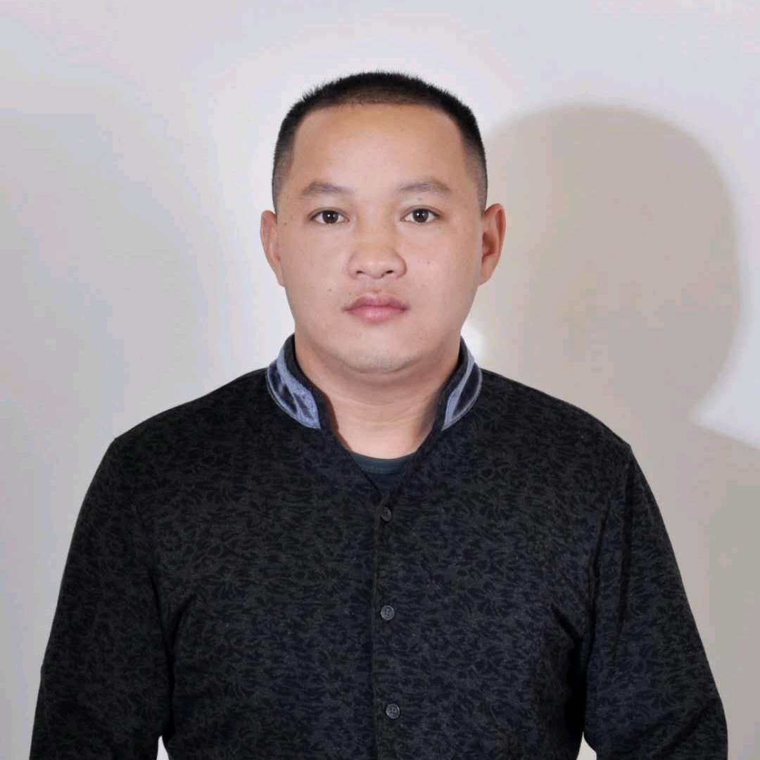 小猫咪有温暖的照片