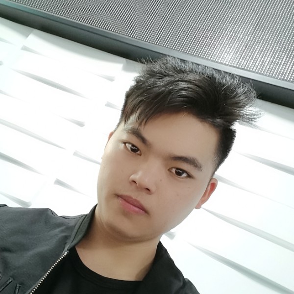 温婉笑樱桃的照片