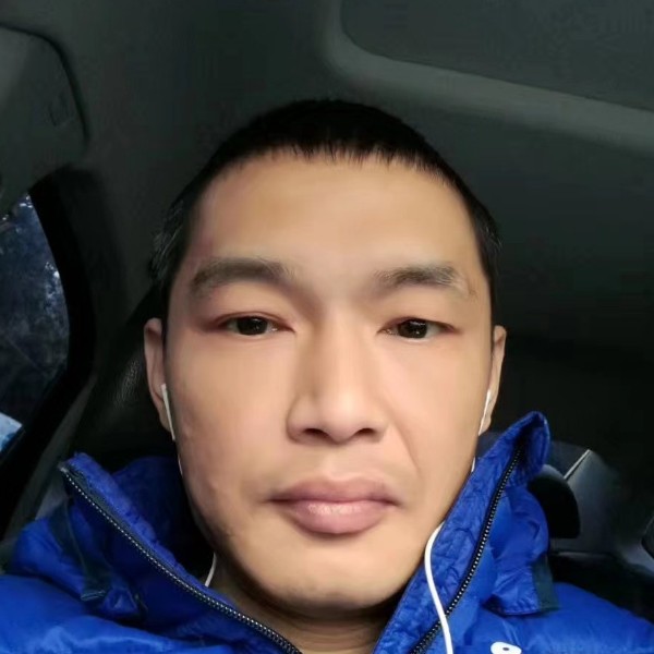 巨人等于碧蓝的照片