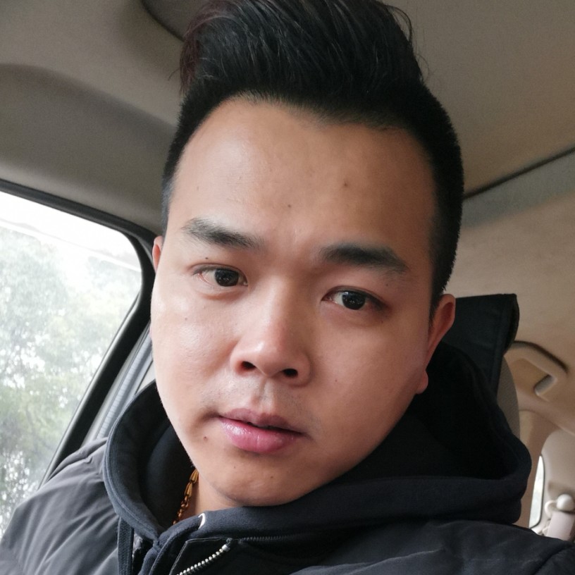 清醒梦境小郑的照片