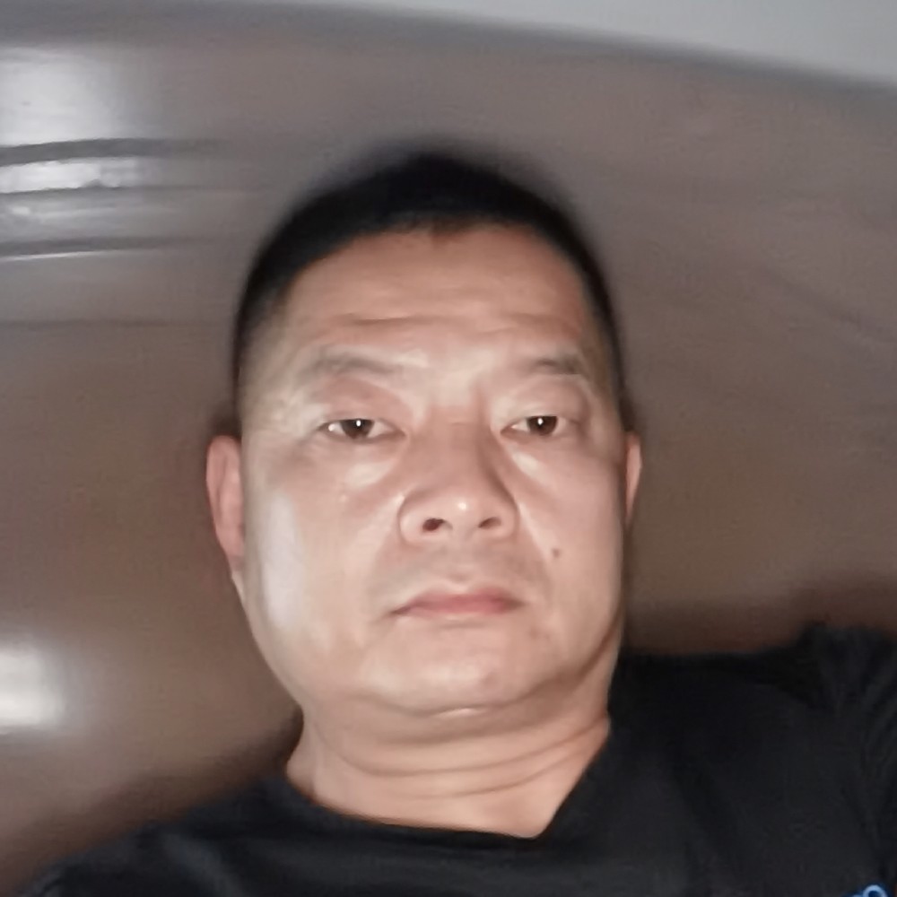 路人倾心神勇的照片
