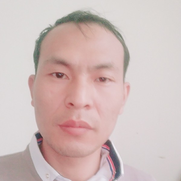 缱绻专一的照片