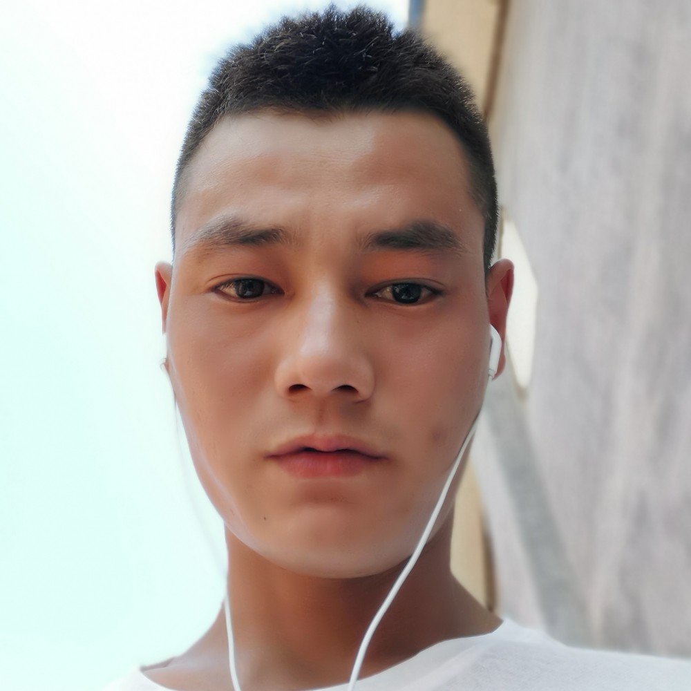 八九不离十一的照片