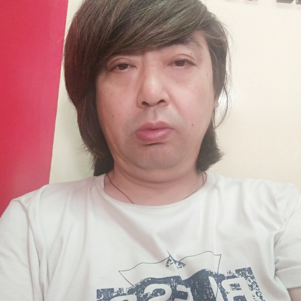 痴情闻故事的照片