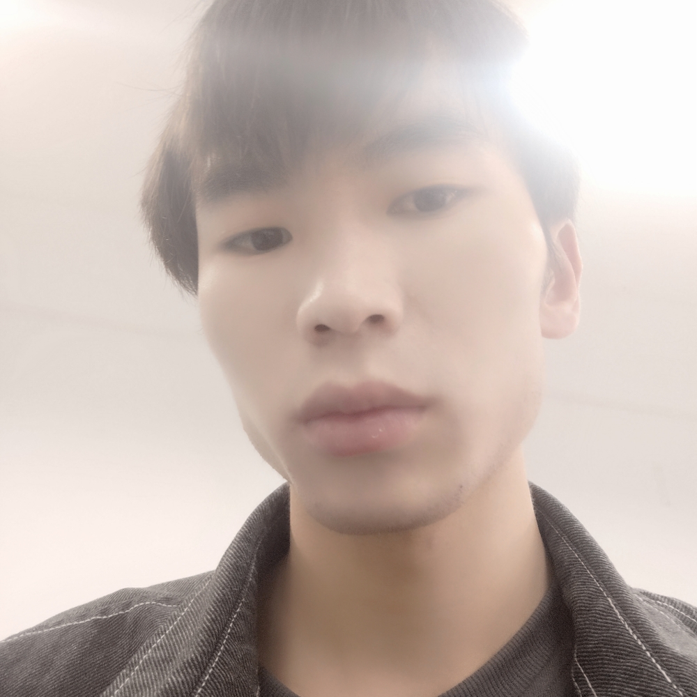 沉静向尘宵的照片