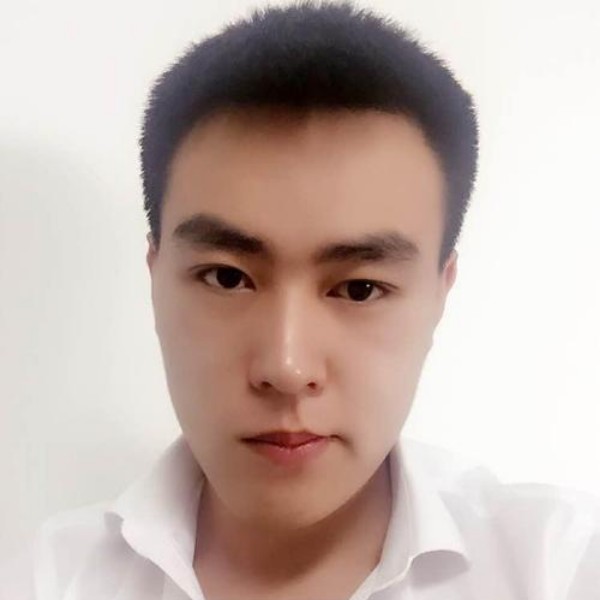 任性扯巨人的照片