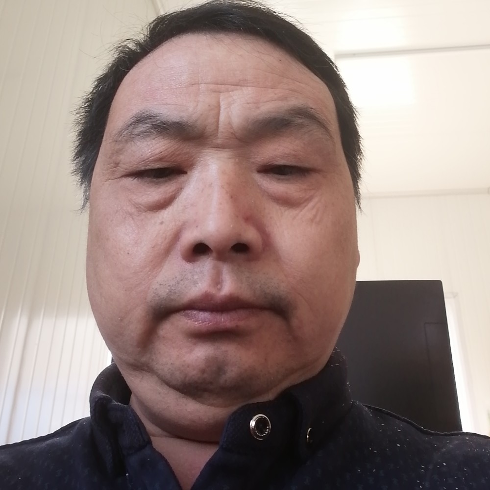 花生坦率的照片