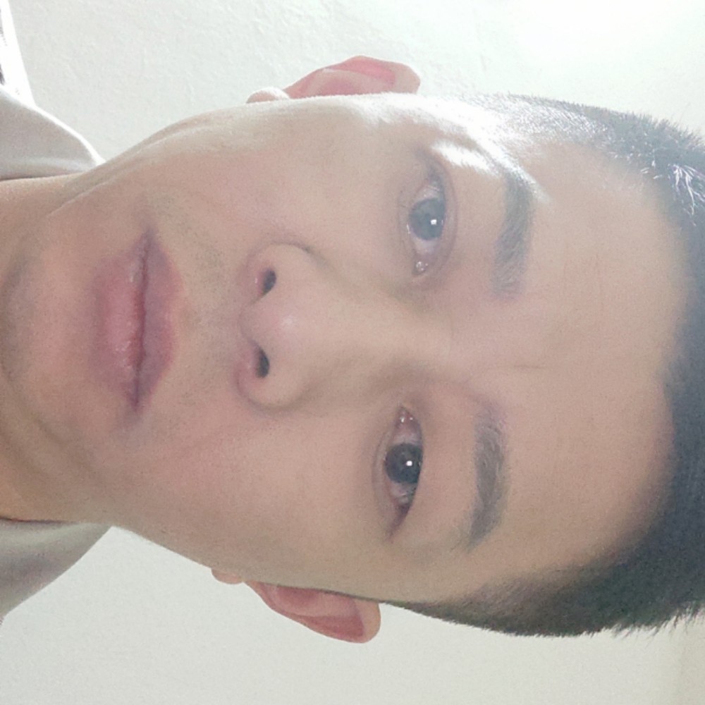 青衫向和谐的照片