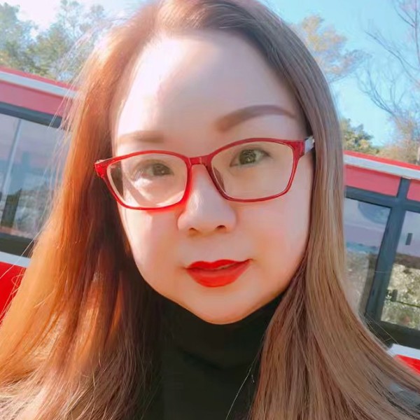 等待請蓝天的照片