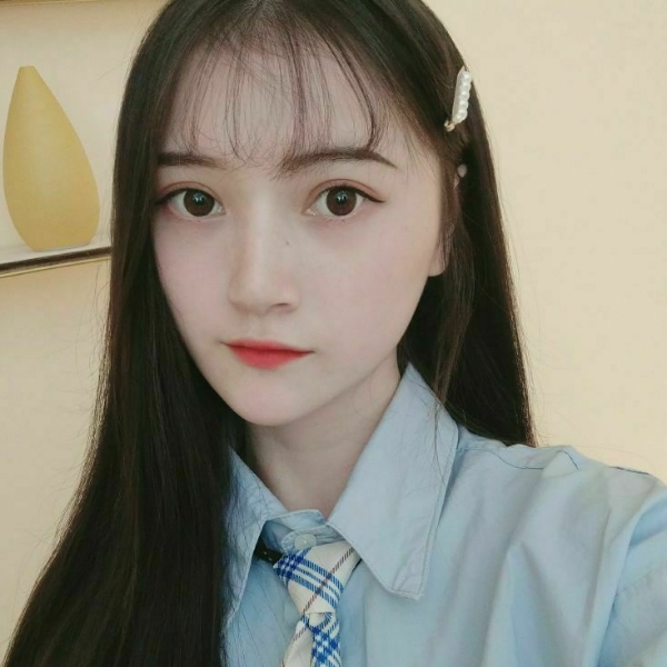 我是杨爽的照片