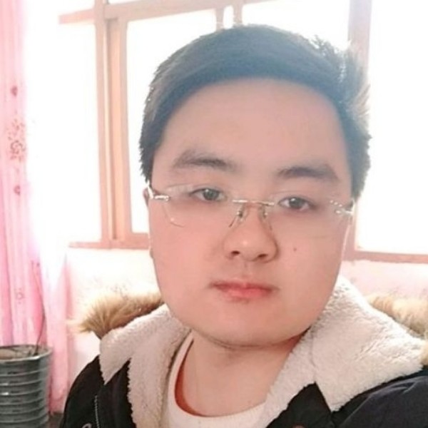 纤伤墨羽的照片