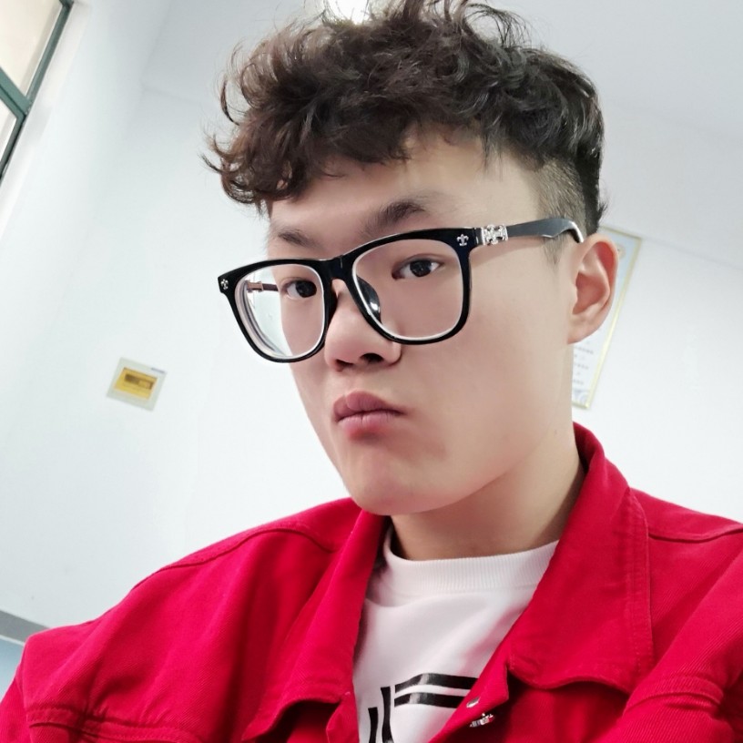 清水凖一的照片