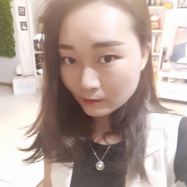 炙热女王的照片