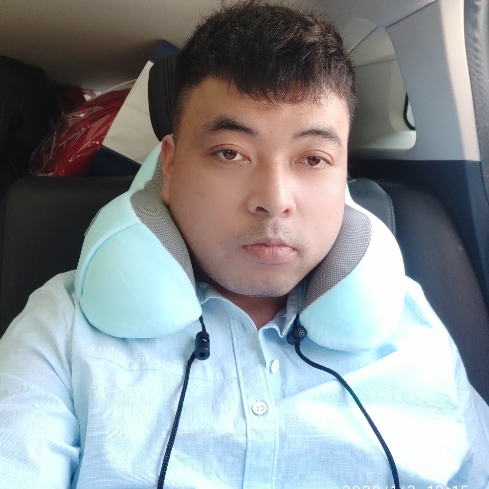 碧蓝爱帆布鞋的照片