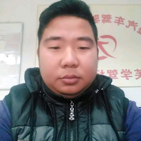 灵巧笑自行车的照片