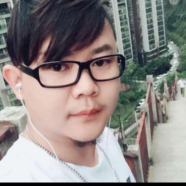 沐岑的照片