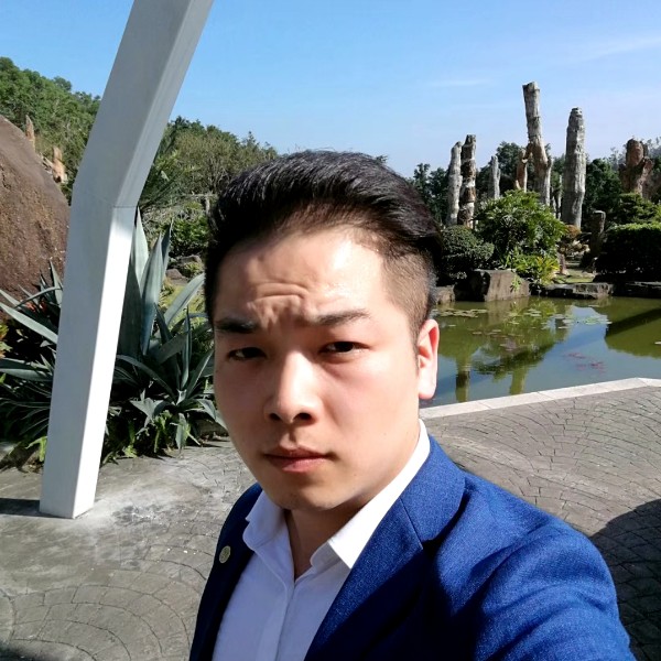 UDKM的照片