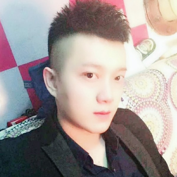 执笔绘流年.的照片