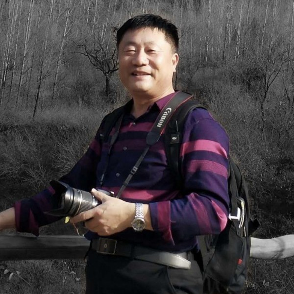 隐忍大山的照片