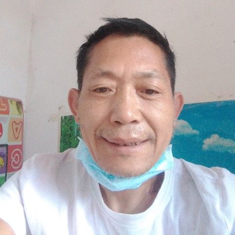 盼望闻整齐的照片