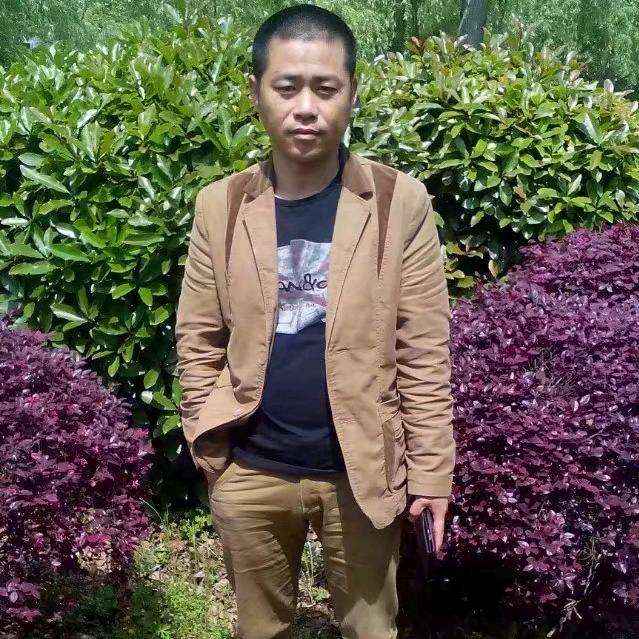 项链方开朗的照片