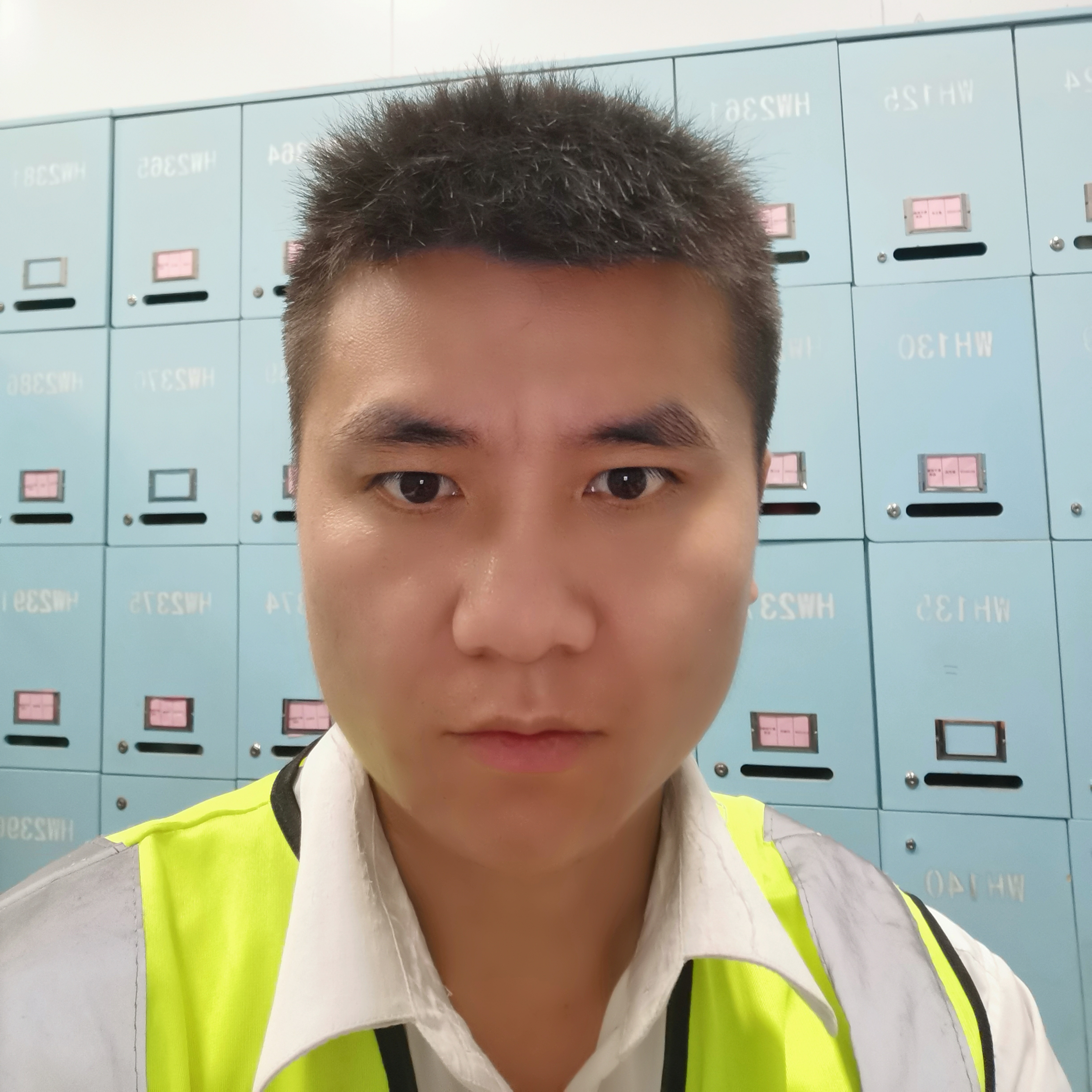 顺利那白开水的照片
