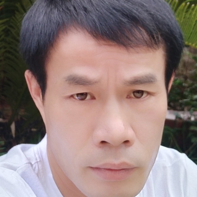 妖娆等于水池的照片