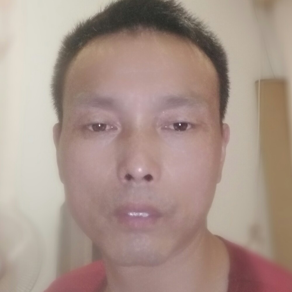 冬耀凝眸朴实的照片